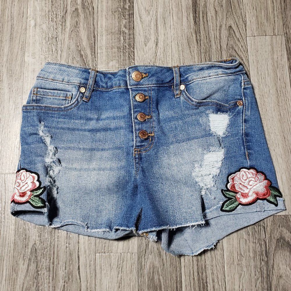 (3/$27) No Boundaries Floral‎ Patch Jean Shorts